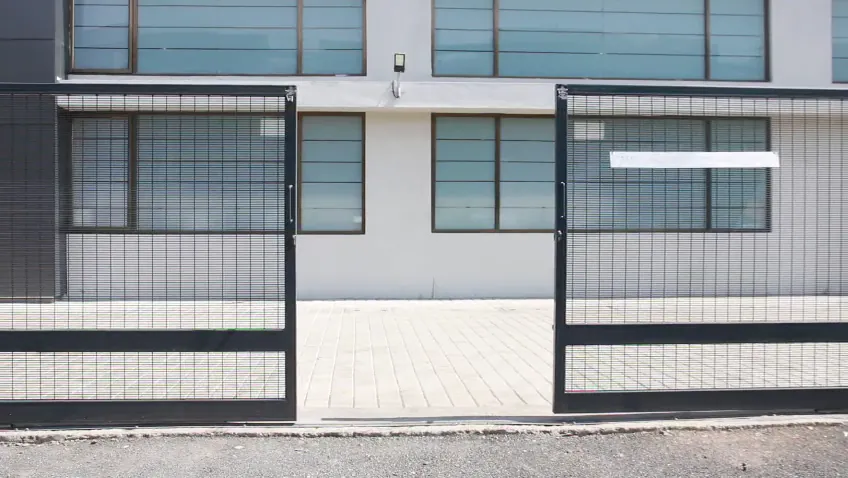 Space-Saving Horizontal Sliding